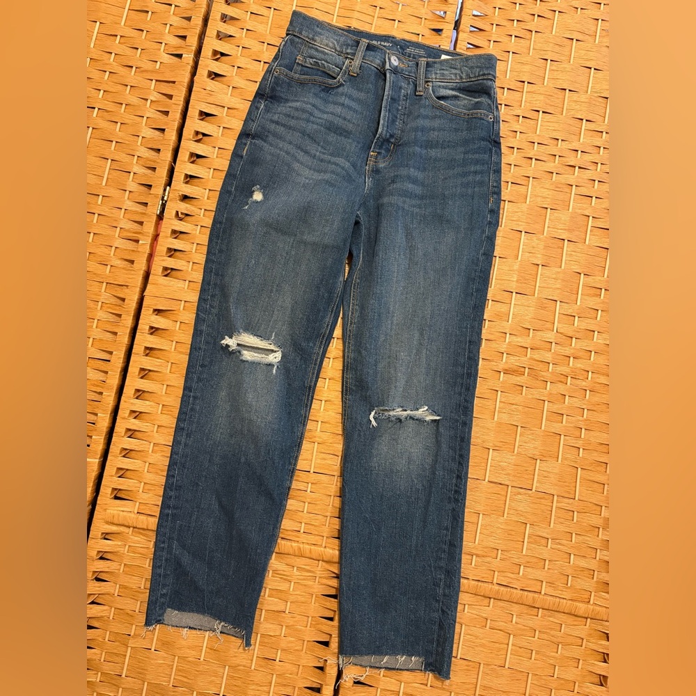 NWOT Old Navy Dark Blue Distressed Straight Leg Jeans